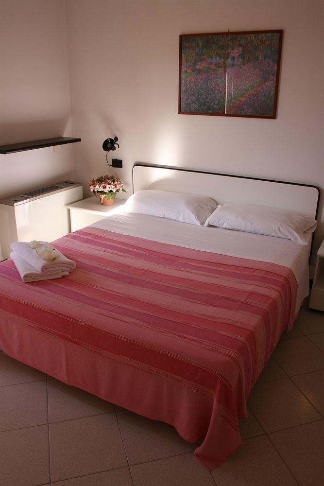 Residenza Sol Holiday Rimini Luaran gambar