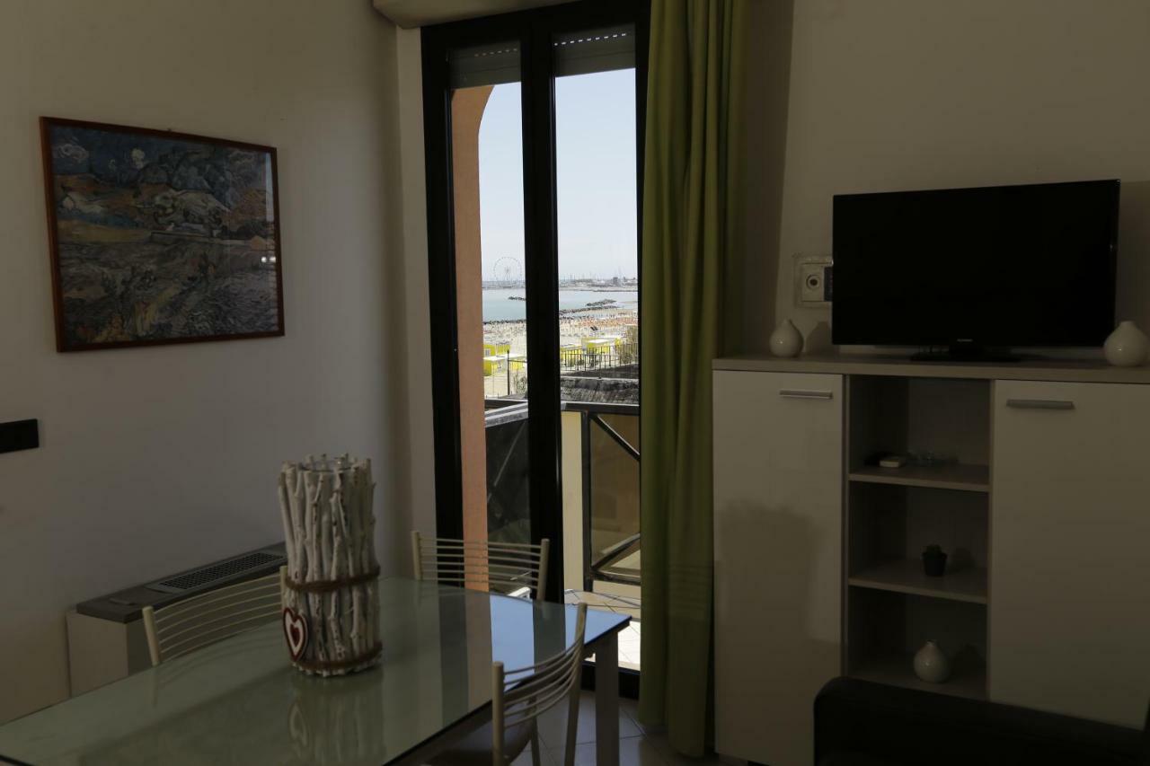 Residenza Sol Holiday Rimini Luaran gambar