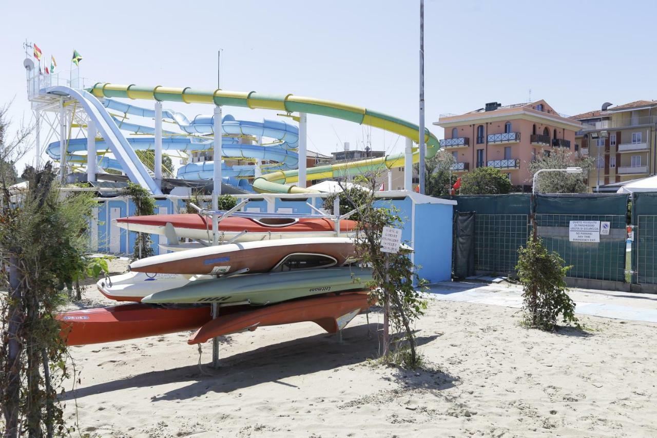 Residenza Sol Holiday Rimini Luaran gambar