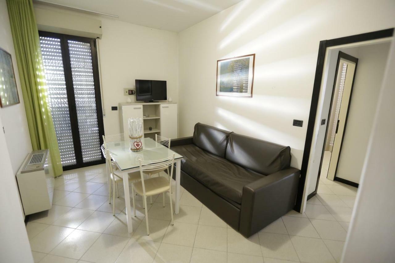 Residenza Sol Holiday Rimini Luaran gambar